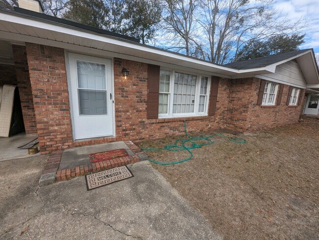 Building Photo - 1 Burgess Ct.