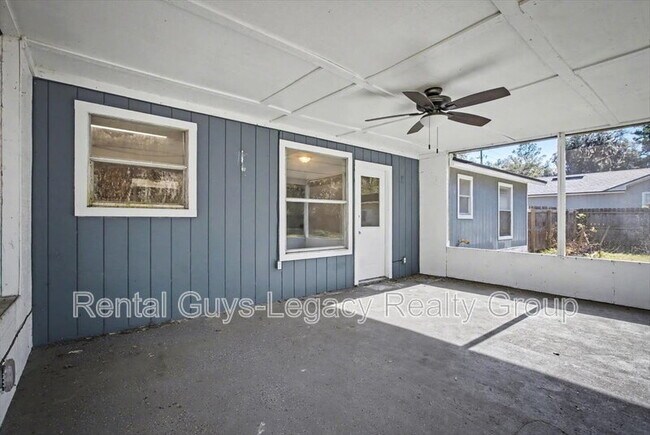 Building Photo - 2120 Blair Rd