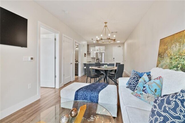 Building Photo - 3725 Butler St