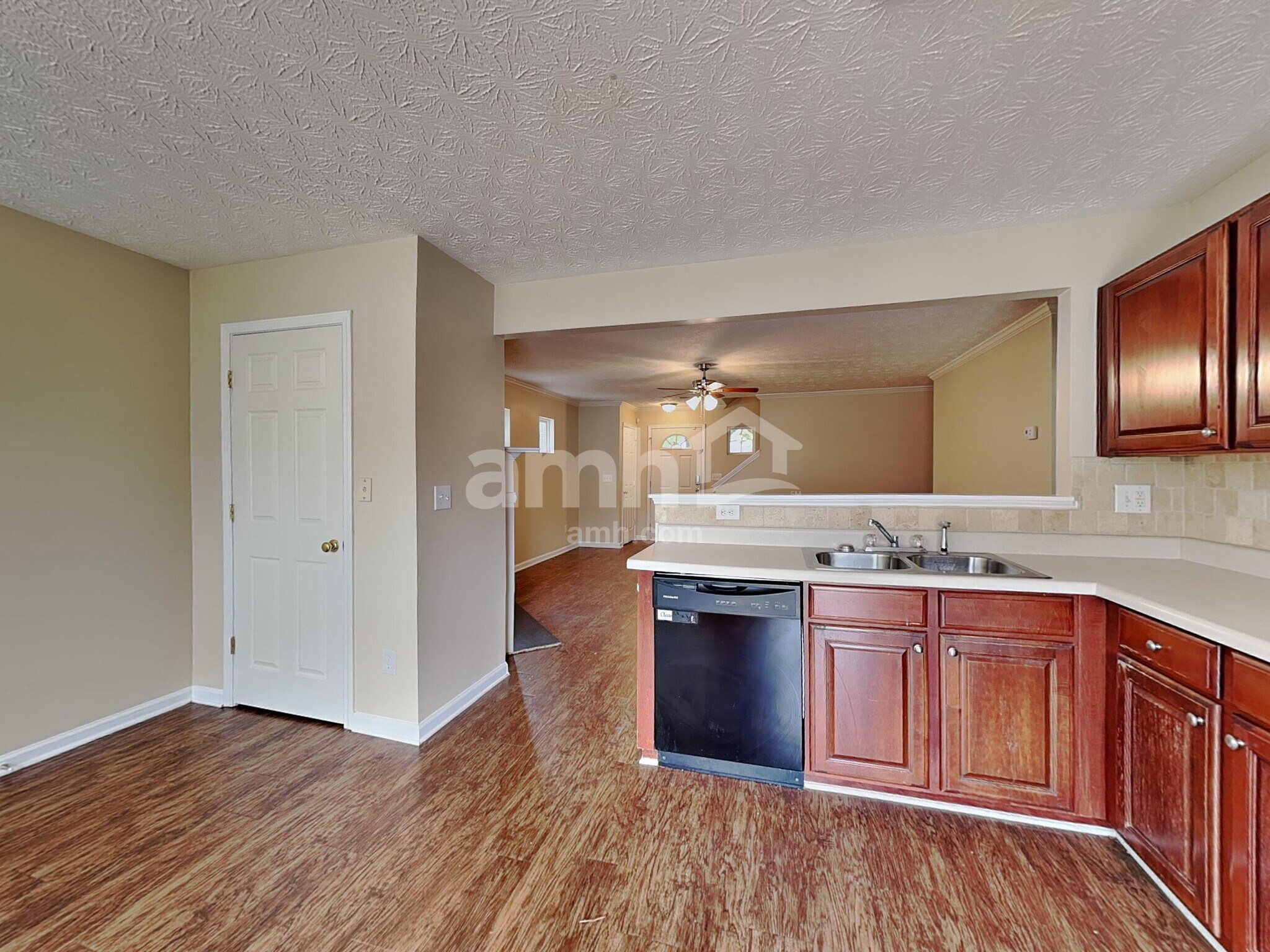 Building Photo - 125 Cobbler Cove Dr