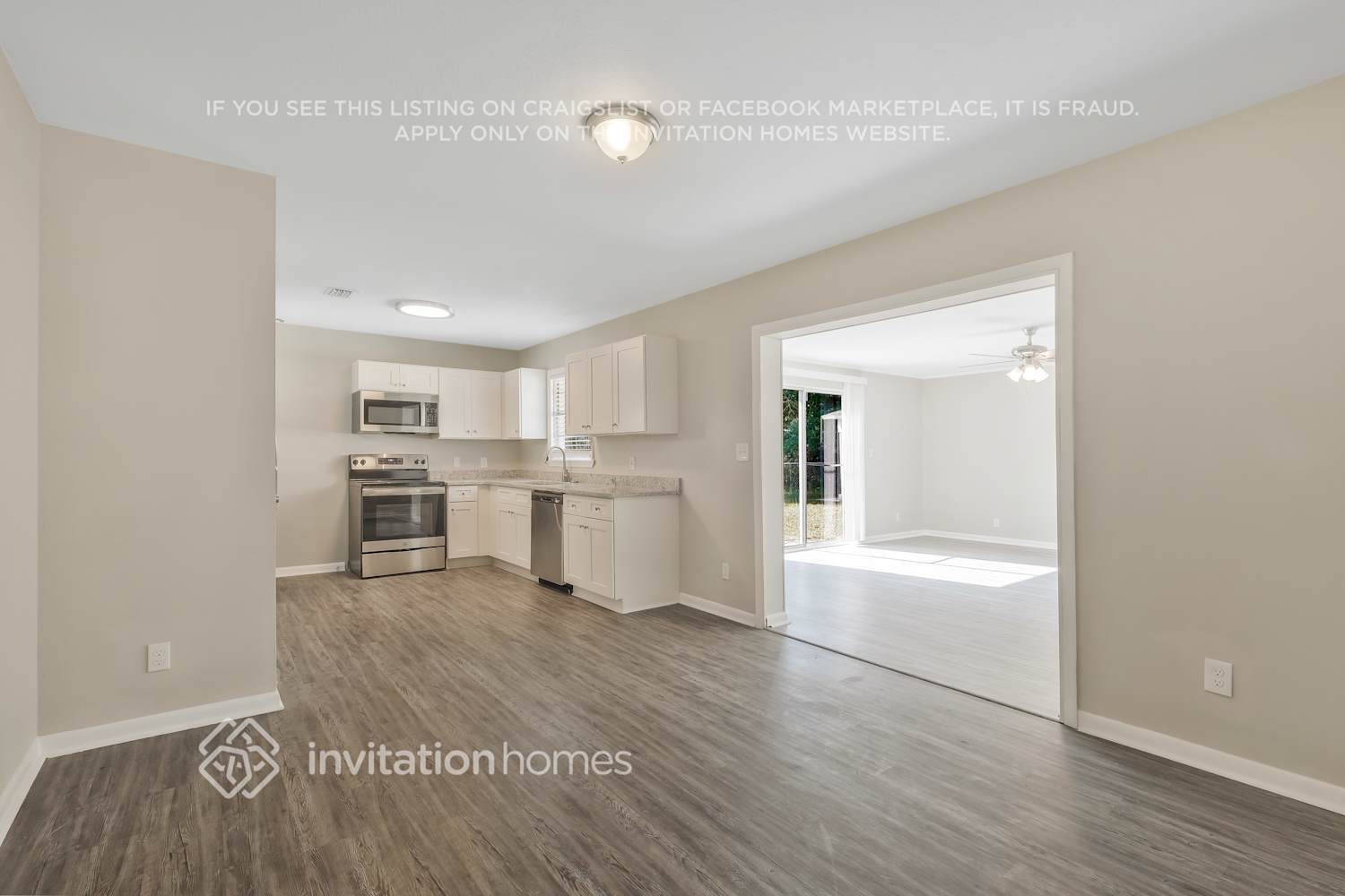 Building Photo - 5028 McManus Dr