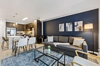 Building Photo - 205 S Kings Dr