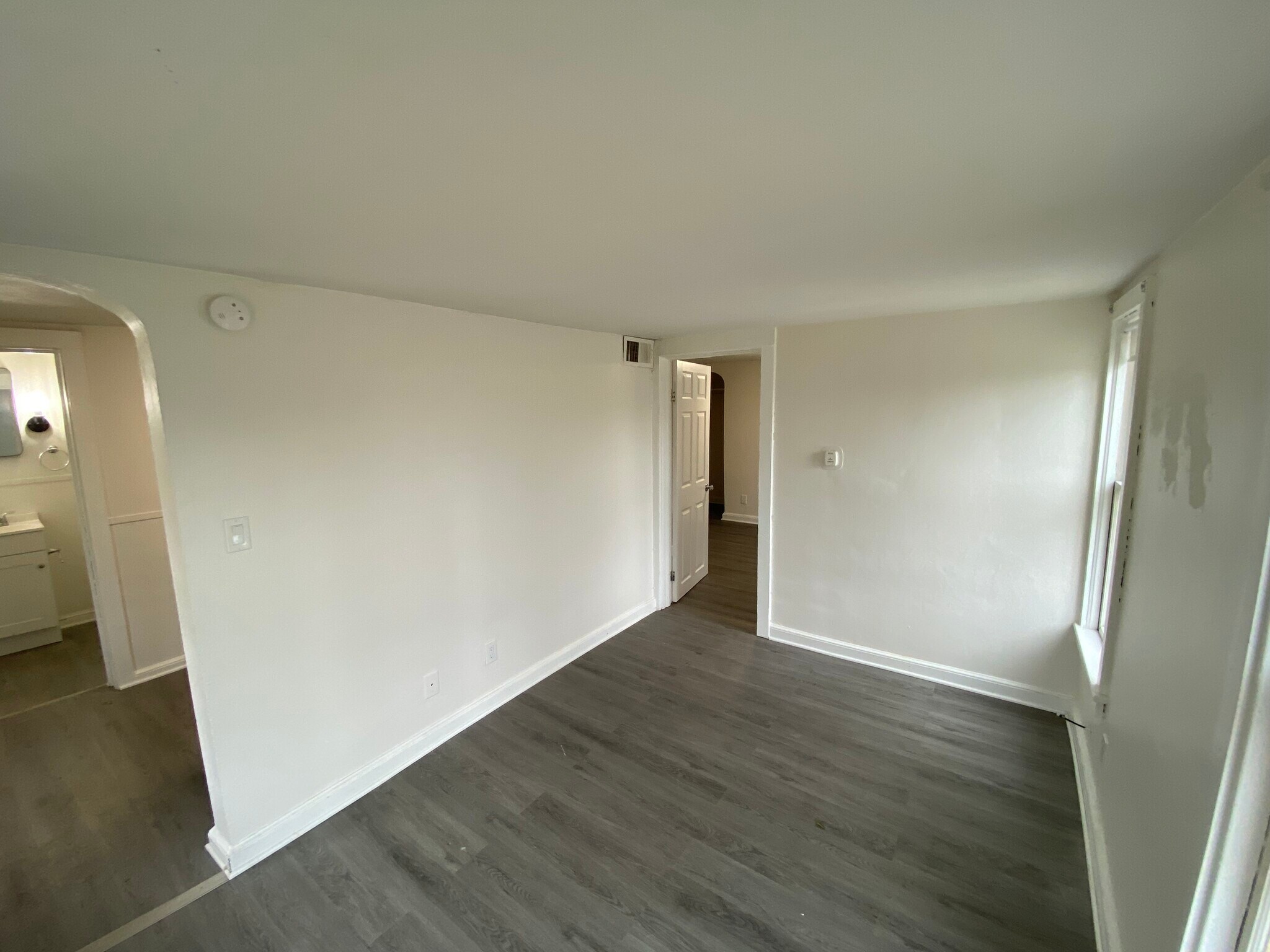 Building Photo - 98 Pennsylvania Ave