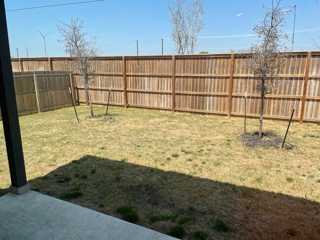 Building Photo - 3419 Rosita Wy