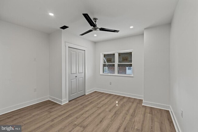 Building Photo - 3450 Almond St