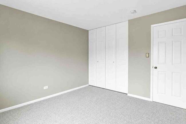 Building Photo - 156 Dunteman Dr