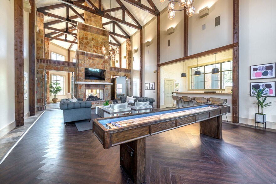 Building Photo - 8889 Cook Ranch Rd