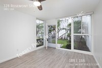 Building Photo - Beautiful Windansea Beach 1 Bedroom Apartm...