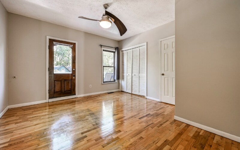 Building Photo - 1209 Polk St