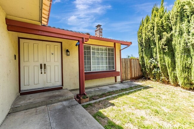 Building Photo - Spacious 4-Bedroom Home in Prime Milpitas