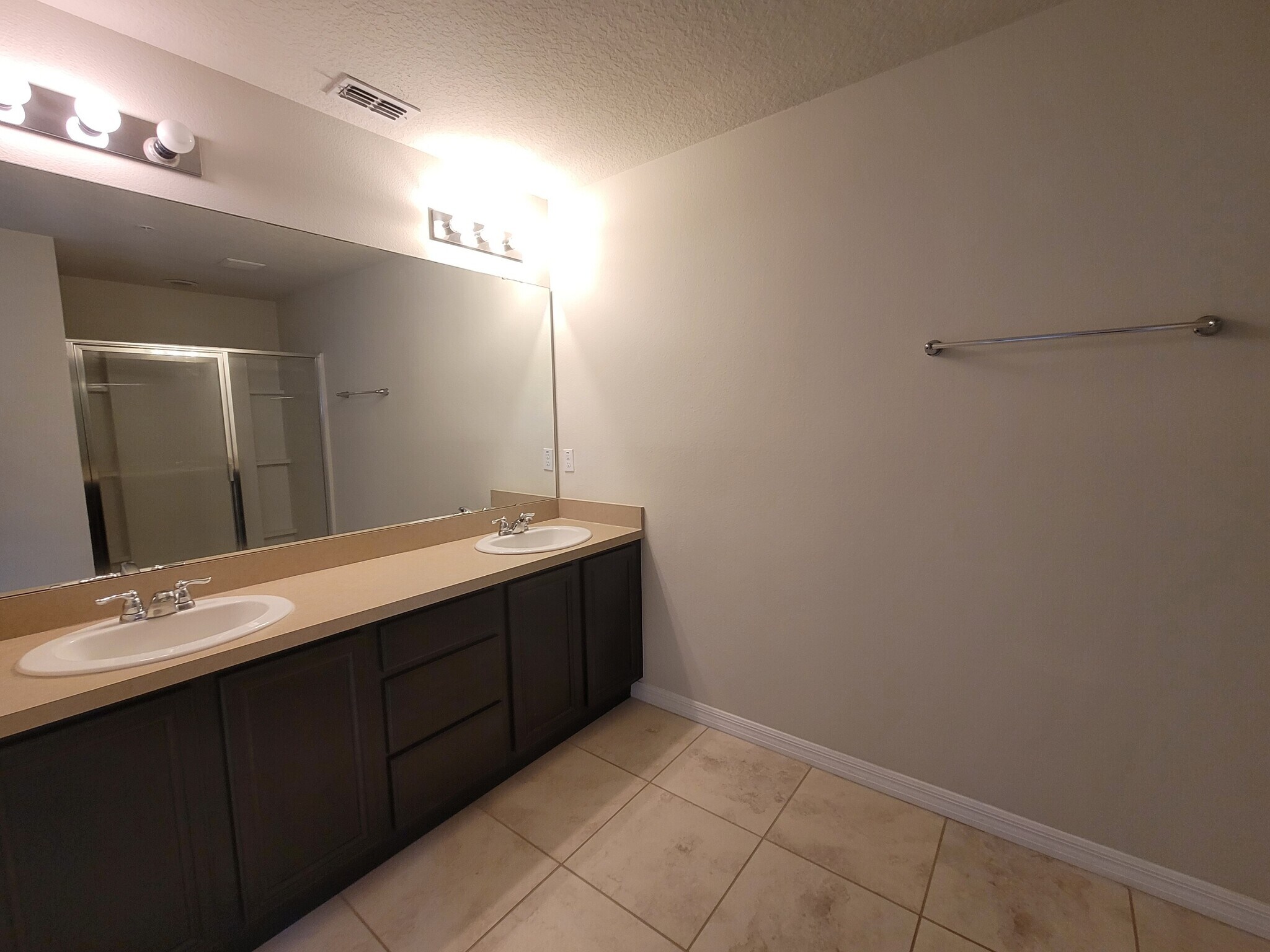 Building Photo - 724 Virtuoso Ln