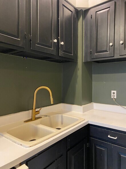 Building Photo - 139 Pinnacle Rd