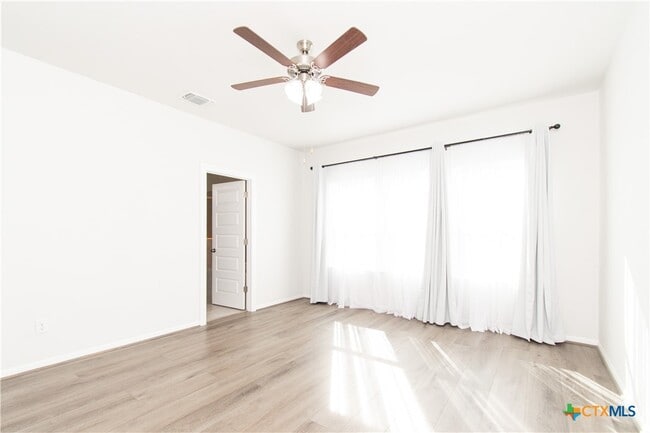 Building Photo - 6808 Verona Pl