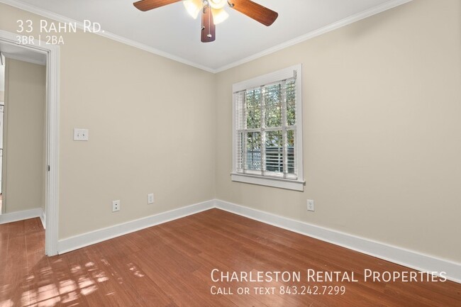 Building Photo - 33 Rahn Rd
