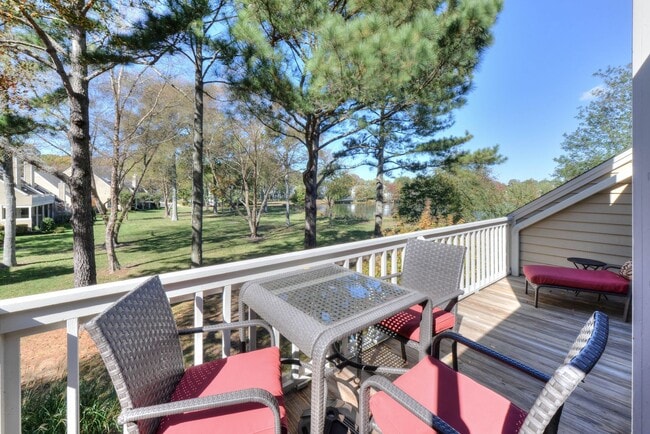 Building Photo - 2 BR, 2 BA Spring Lake Condo