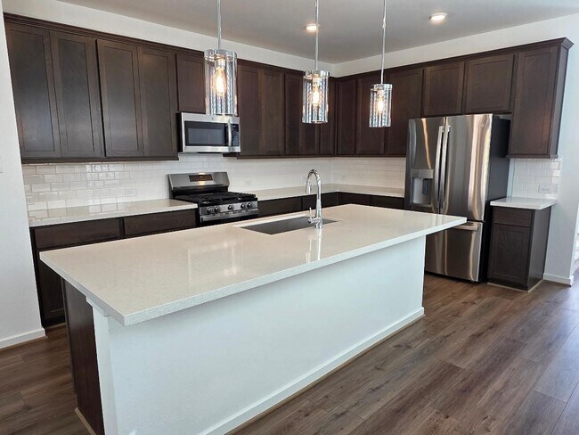 Building Photo - 18218 Hibiscus Crescent Ln