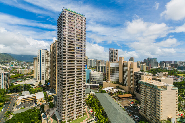 Building Photo - 1778 Ala Moana Blvd