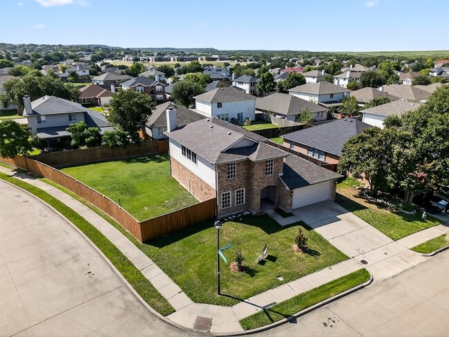 Building Photo - 8412 Widgeon Way