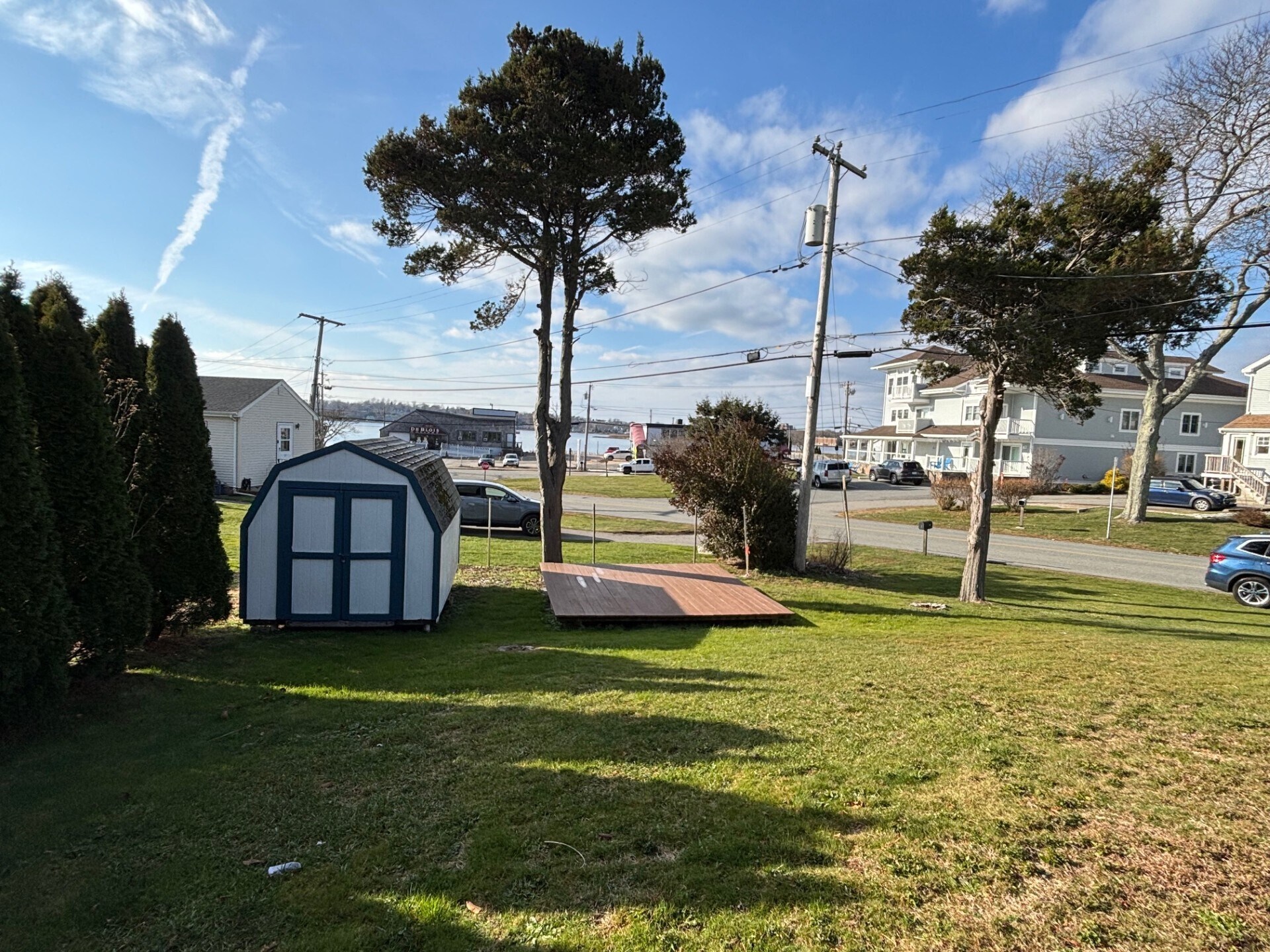 Building Photo - 29 Newport Ave