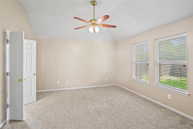 Building Photo - 8922 Green Castle Way