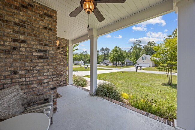 Building Photo - 3506 Sir James Ln