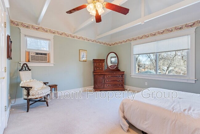 Building Photo - 632 Bross St