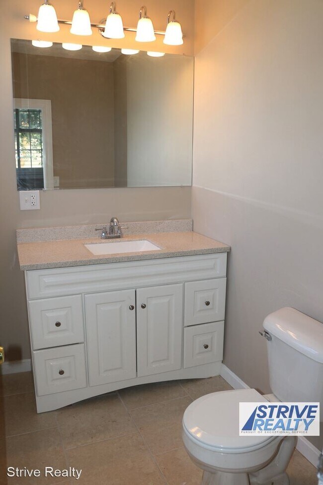 Building Photo - 6 br, 2.5 bath House - 5 Elmhurst Ave