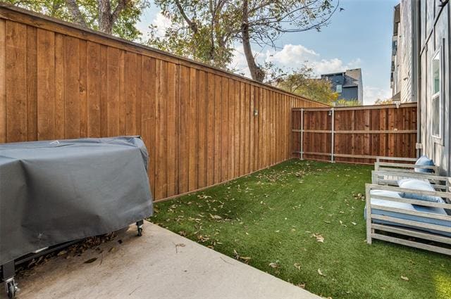 Building Photo - 1434 Elevado Dr