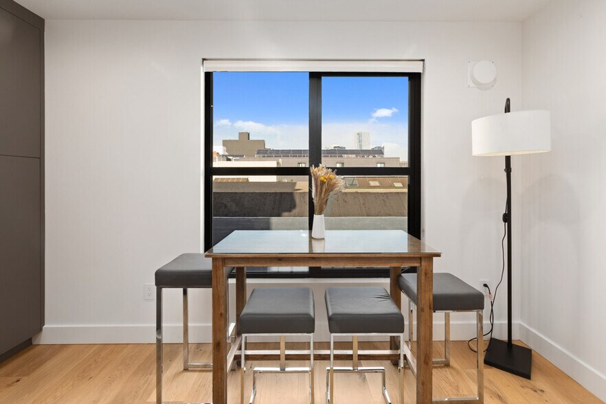 Building Photo - 761 Minna St