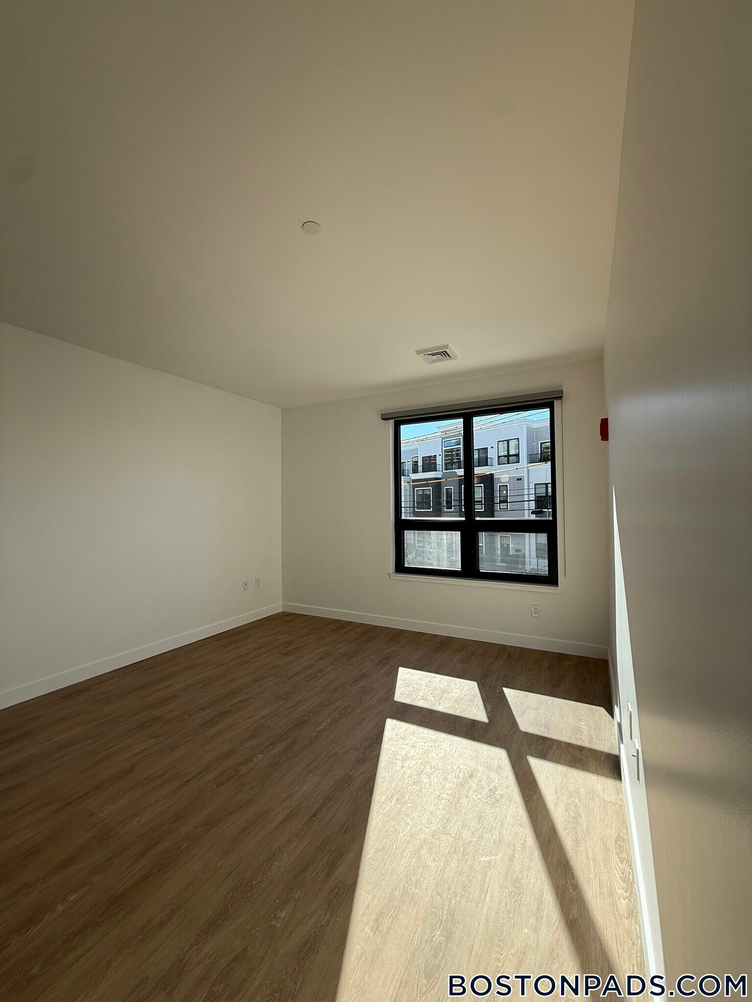 Building Photo - 199 Gardner St