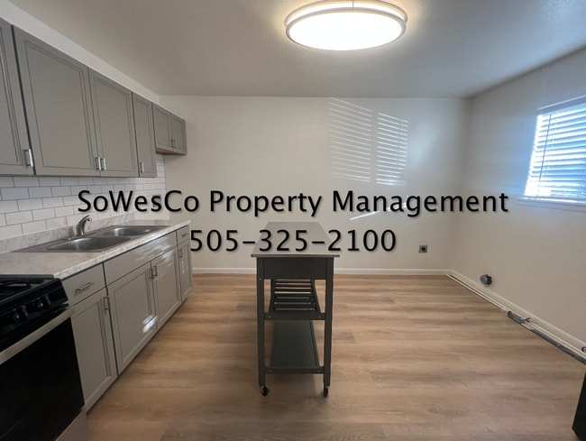 Building Photo - Beautifully Remodeled Home! Must See!