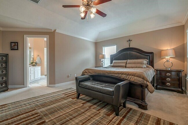 Building Photo - 14931 Opera House Row Dr