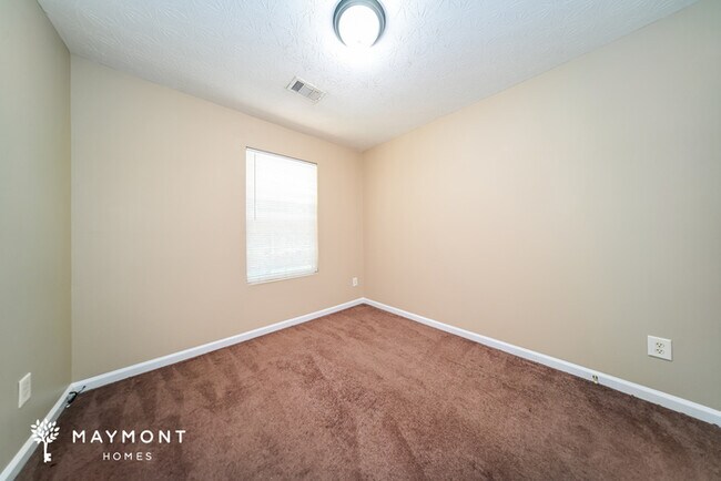 Building Photo - 2105 Marlin Dr