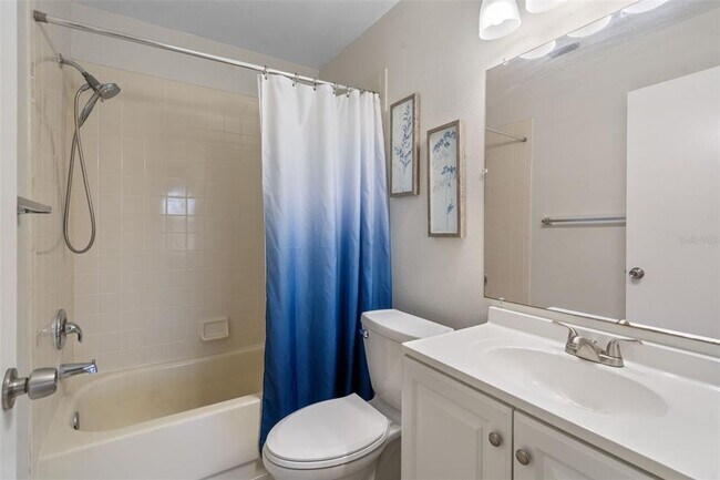 Building Photo - 14733 Norwood Oaks Dr