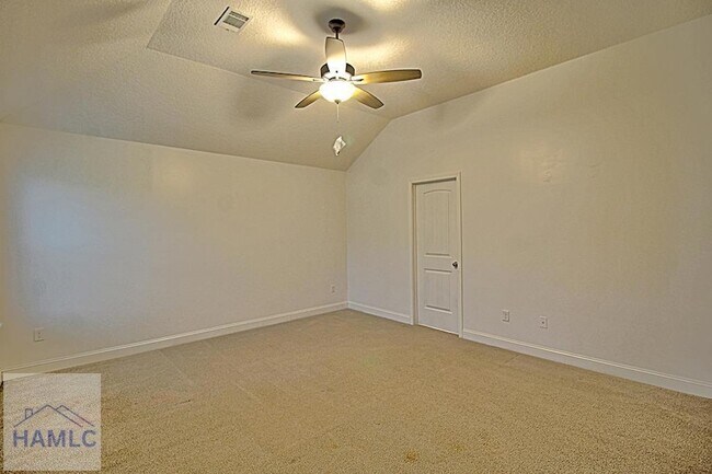 Building Photo - 432 Fairview Cir
