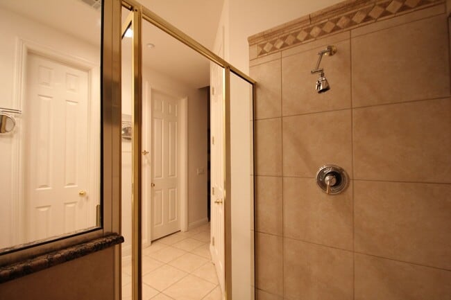 Building Photo - Elegant Fully Furnished Single Story Home