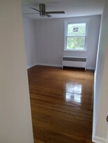 Building Photo - 8244 Mansfield Ave