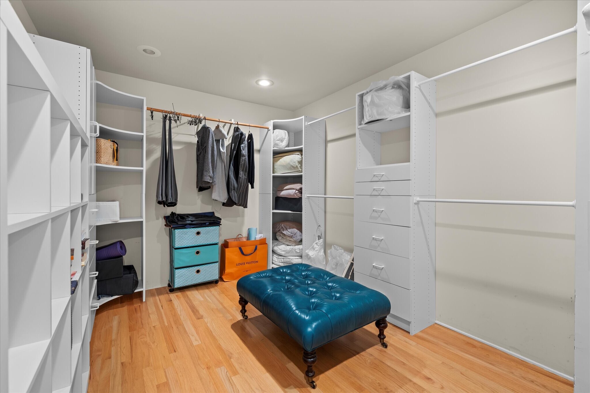 Building Photo - 2129 Palos Verdes Dr W