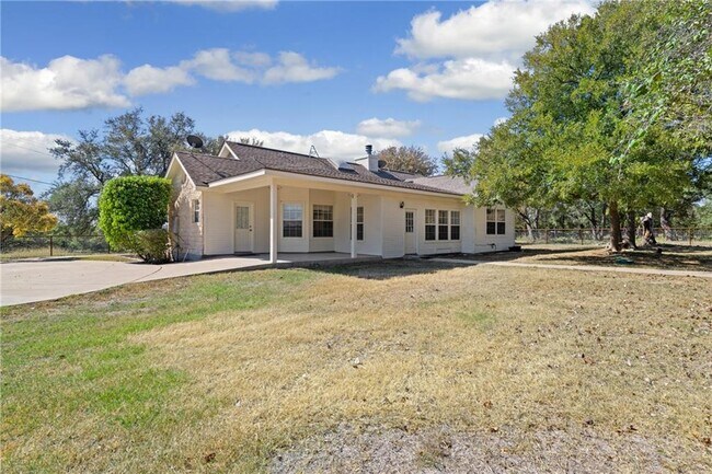 Building Photo - 2550 Co Rd 233