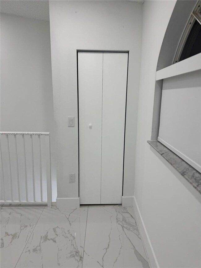 Building Photo - 7698 W 34th Ln