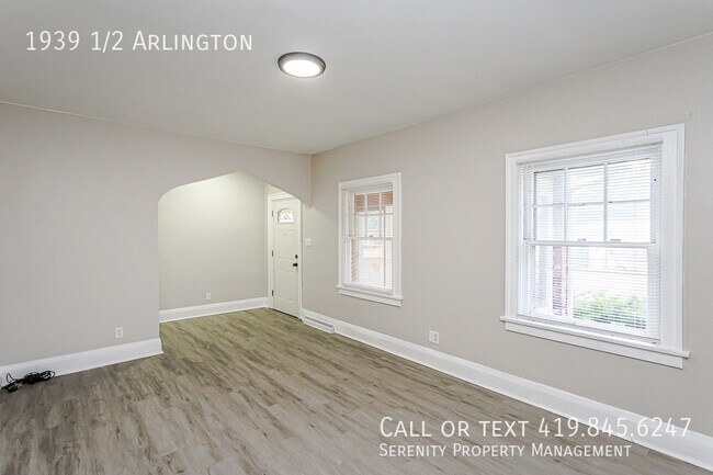 Building Photo - 1939 1/2 Arlington-