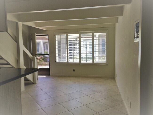 Building Photo - Cozy Studio by the Beach in Sandpiper III Complex!