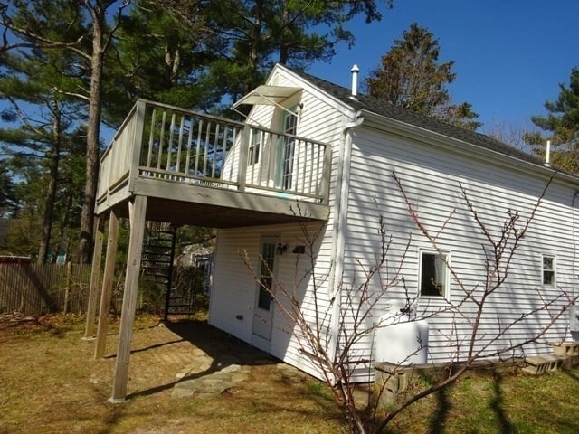 Building Photo - 17 Oakley Ave