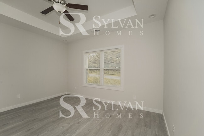 Building Photo - 8621 Reedy Creek Rd