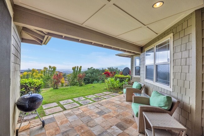 Building Photo - Modern Wailuku Home | 3 Bed / 2.5 Bath | Fully Furnished | Pet Friendly | Spacious Living & Prime...