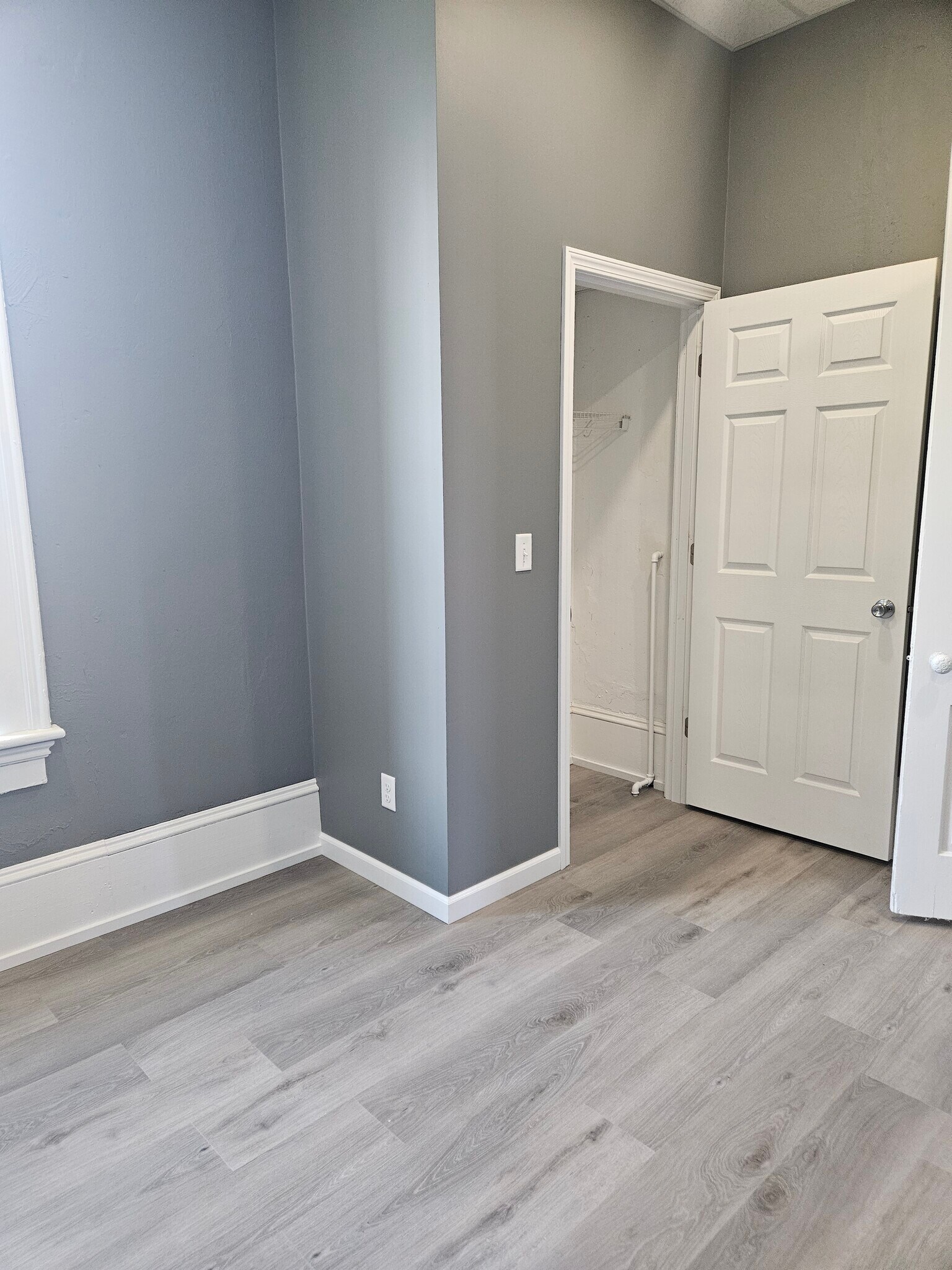 Building Photo - 111 Lincoln Ave