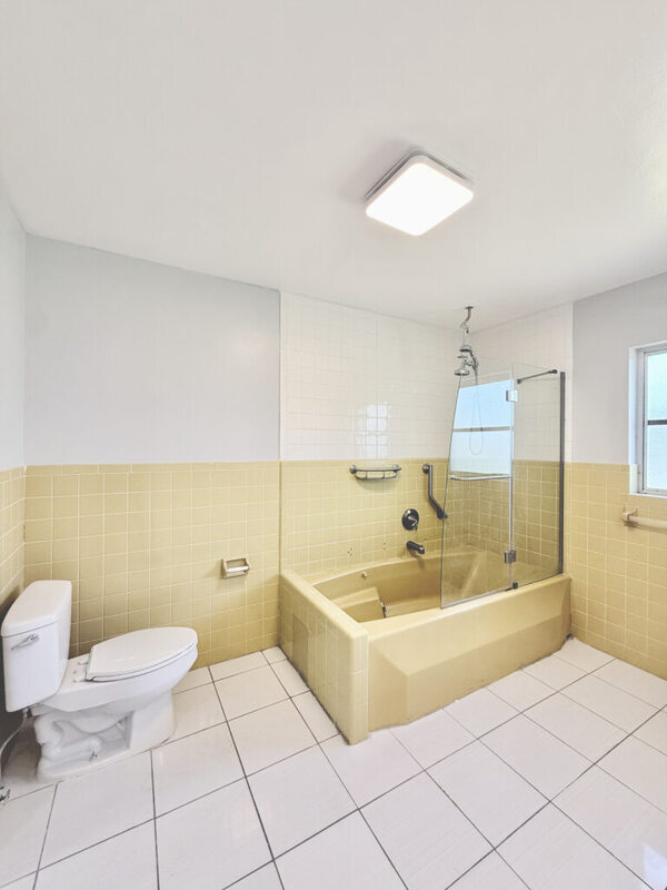 Building Photo - 4440 Maceachen Blvd