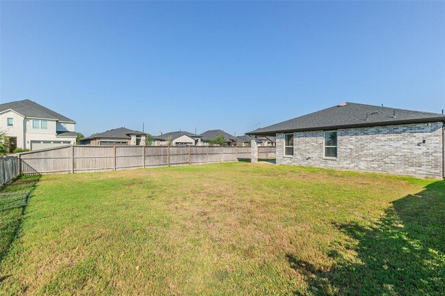 Building Photo - 28635 Hazel Trl