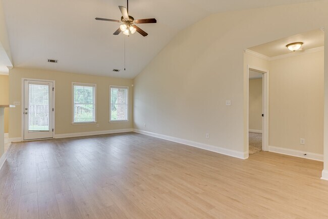 Building Photo - 2110 Red Maple Terrace