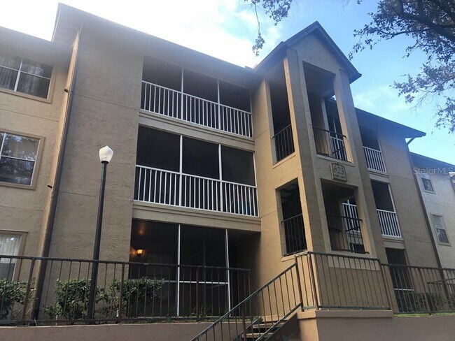 Building Photo - 623 Dory Ln